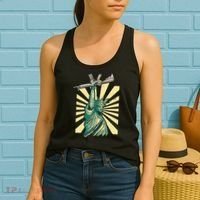 Statue Of Liberty Holding Gun Women's Tank Top thumb 2