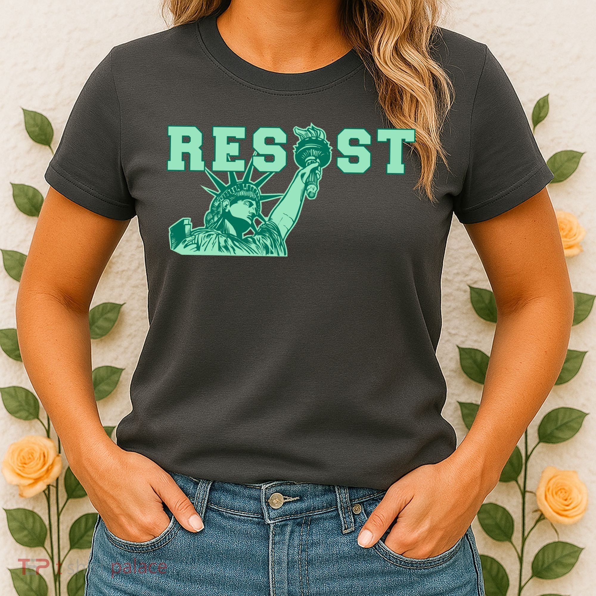 Statue of Liberty Resist Graphic Resistance Anti Trump Women's T-Shirt