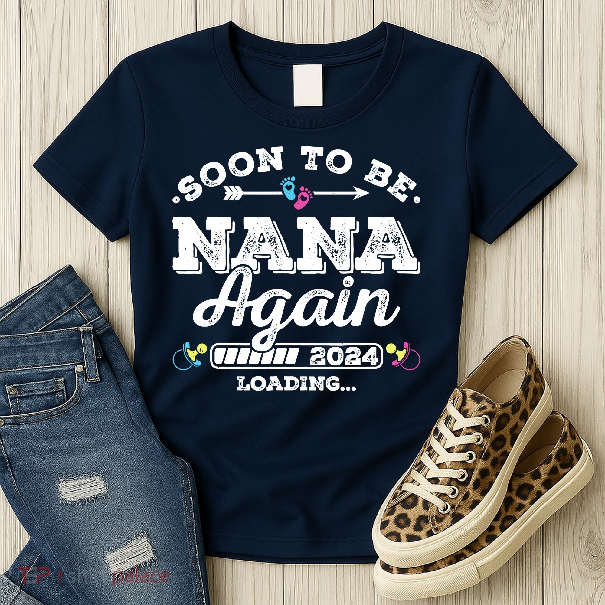 Soon To Be Nana Again 2024 Loading Pregnancy Announcement Women's T-Shirt