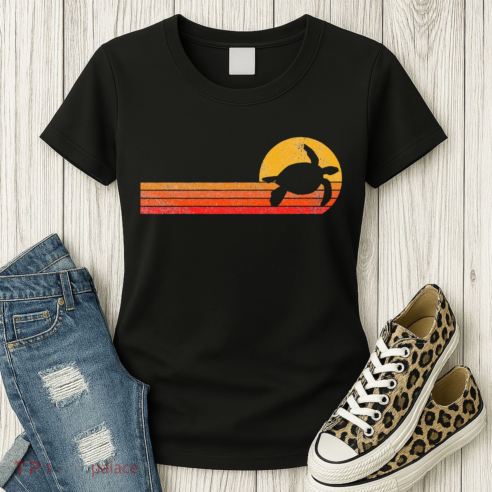 Sea Turtle Lover Women's T-Shirt