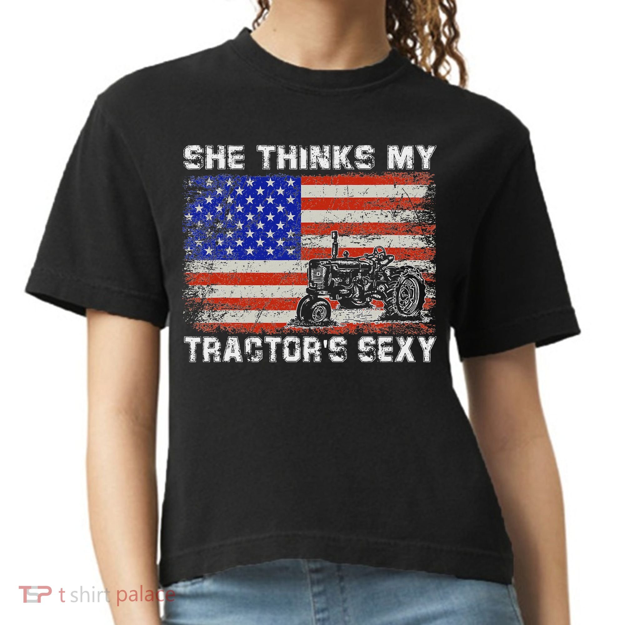 She Thinks My TractorS Sexy Tractor Driver Comfort Colors Boxy T-Shirt