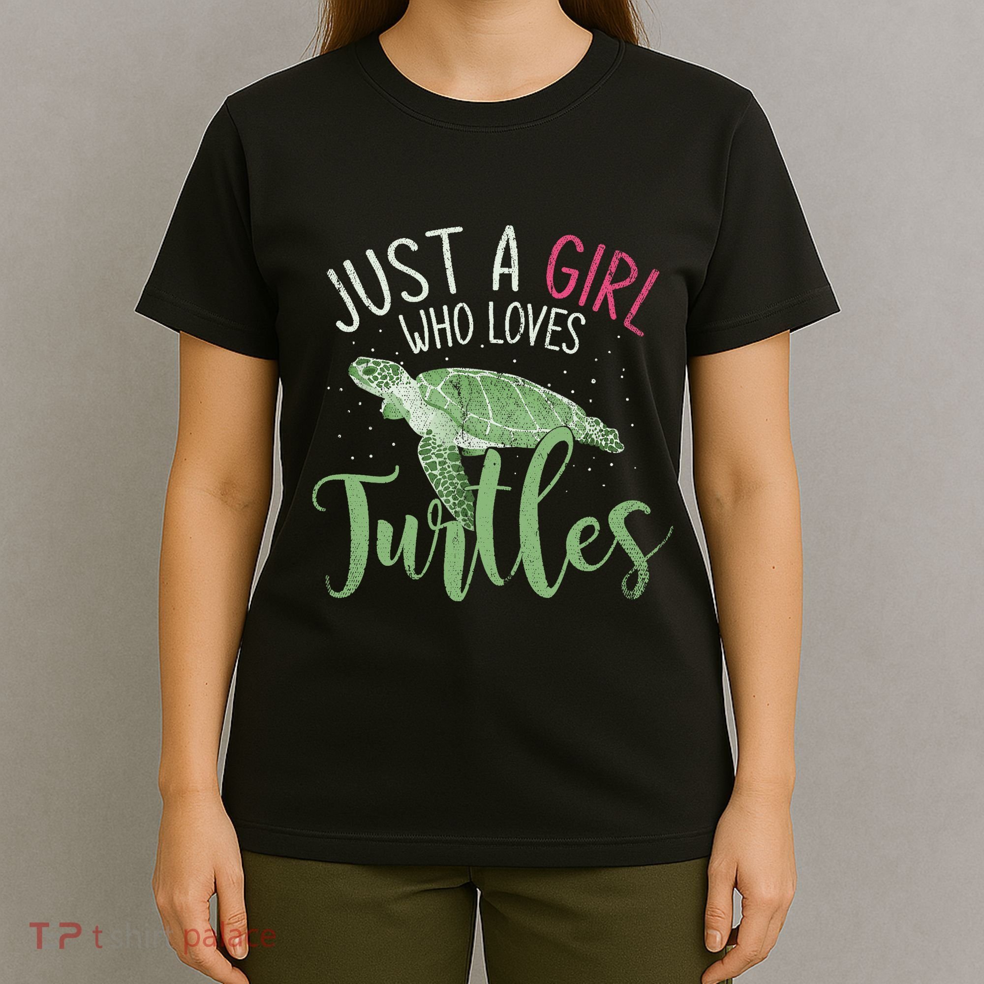Sea Turtle Ocean Animal Wo Girl Gift Turtle T-Shirt