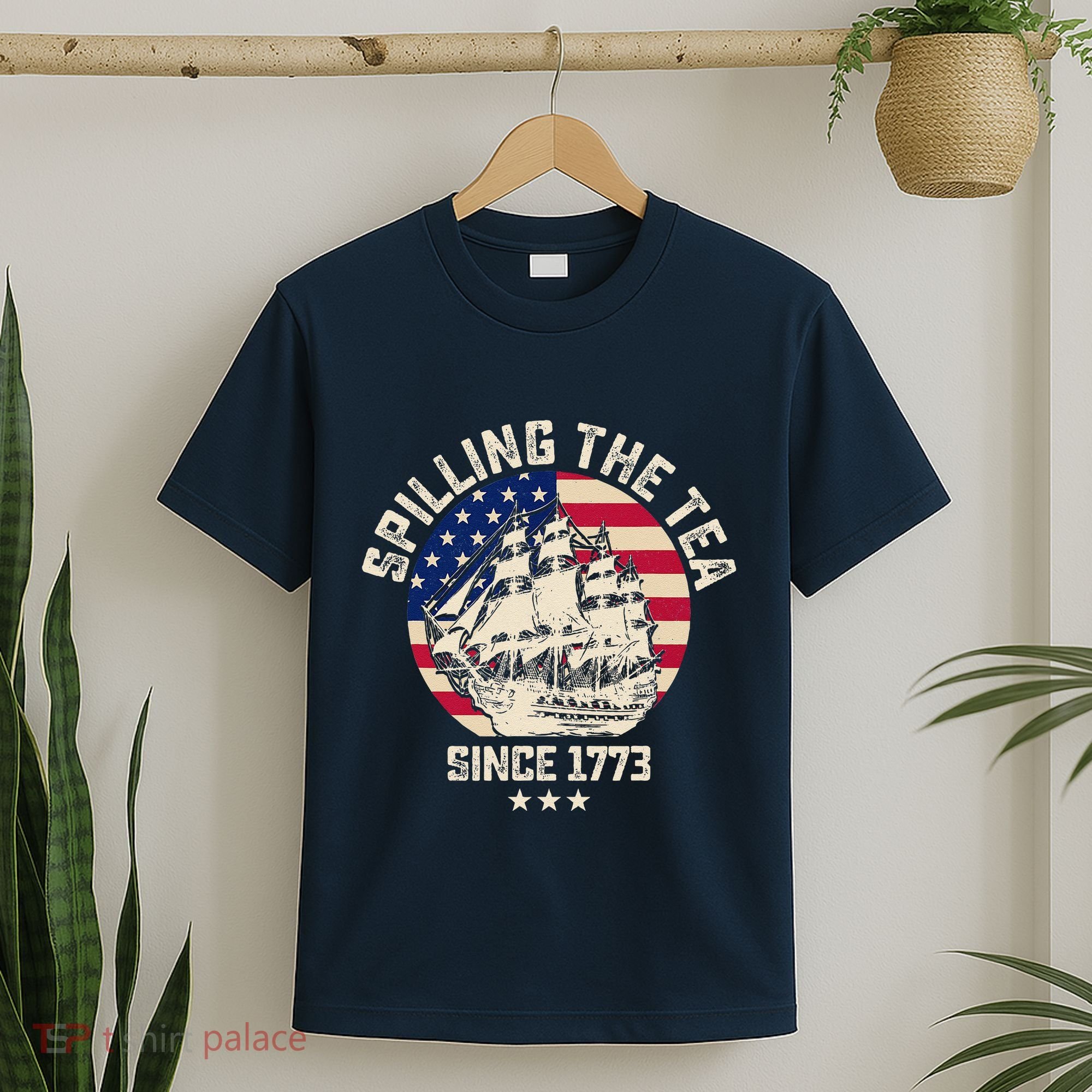 Spilling The Tea Since 1773 Vintage 4th Of July Usa History T-Shirt