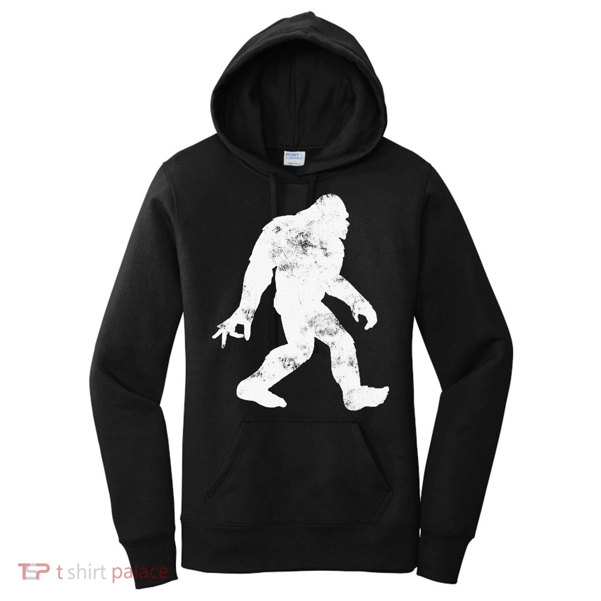 Squatching Through The Snow - Bigfoot Christmas Sasquatch Women's Hoodie