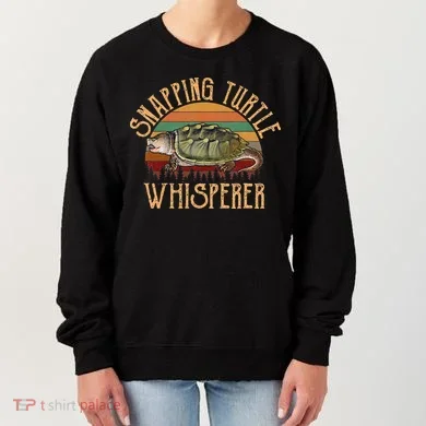 snapping turtle whisperer, snapping turtle Women's Sweatshirt