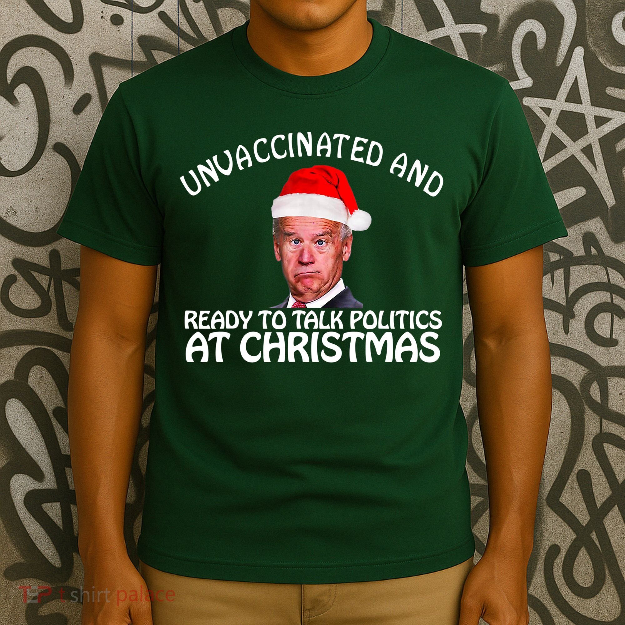Santa Unvaccinated And Ready To Talk Politics At Christmas T-Shirt