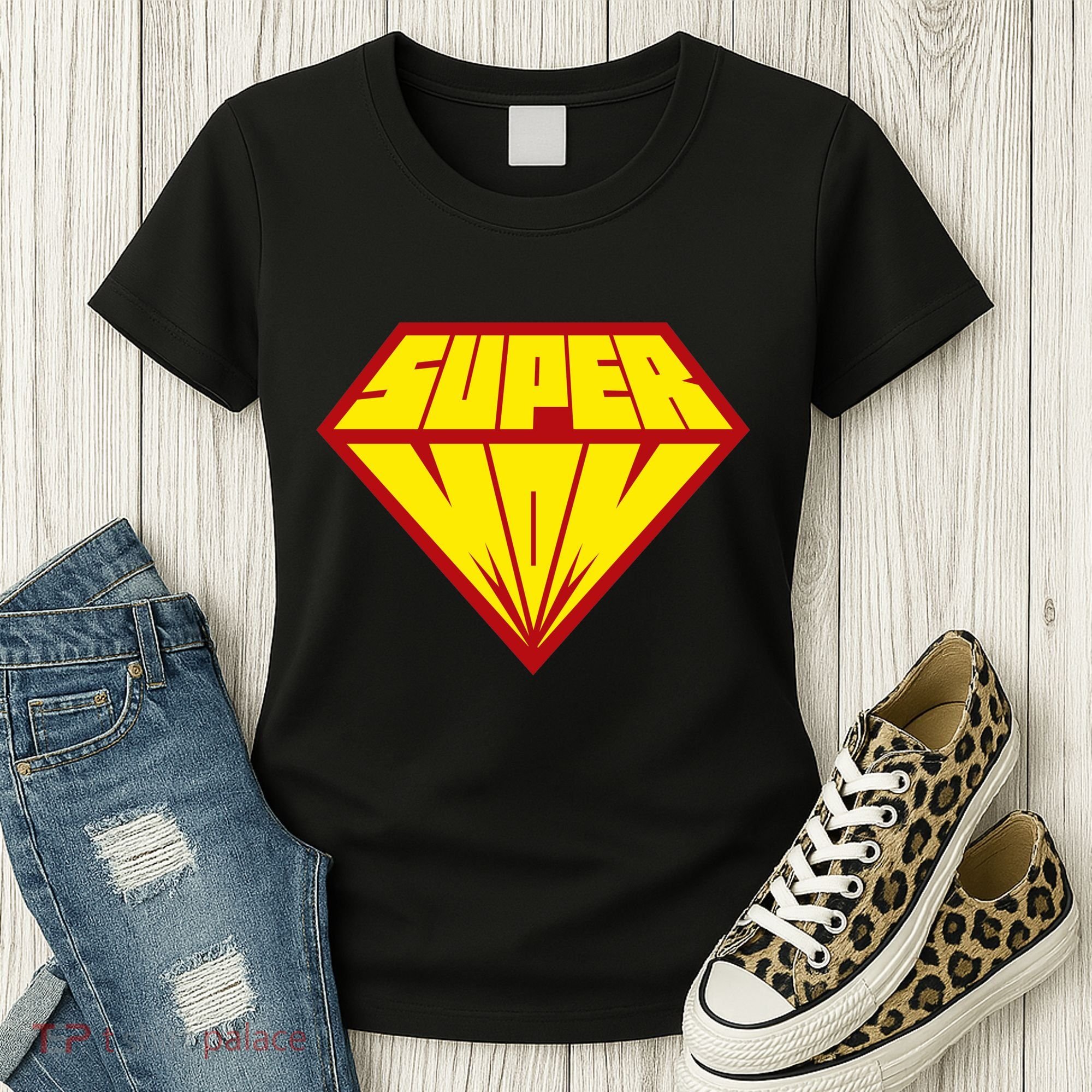 Super Mom Comic Superhero Women's T-Shirt