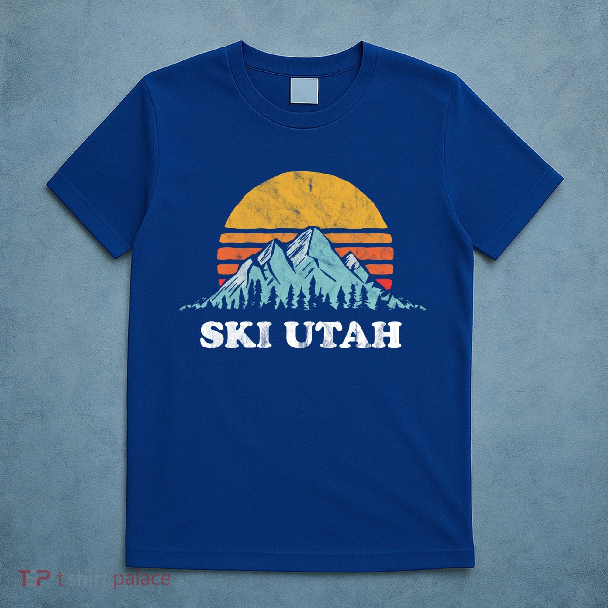 Ski Utah Vintage Retro Vibe Skiing Cool Gift T-Shirt