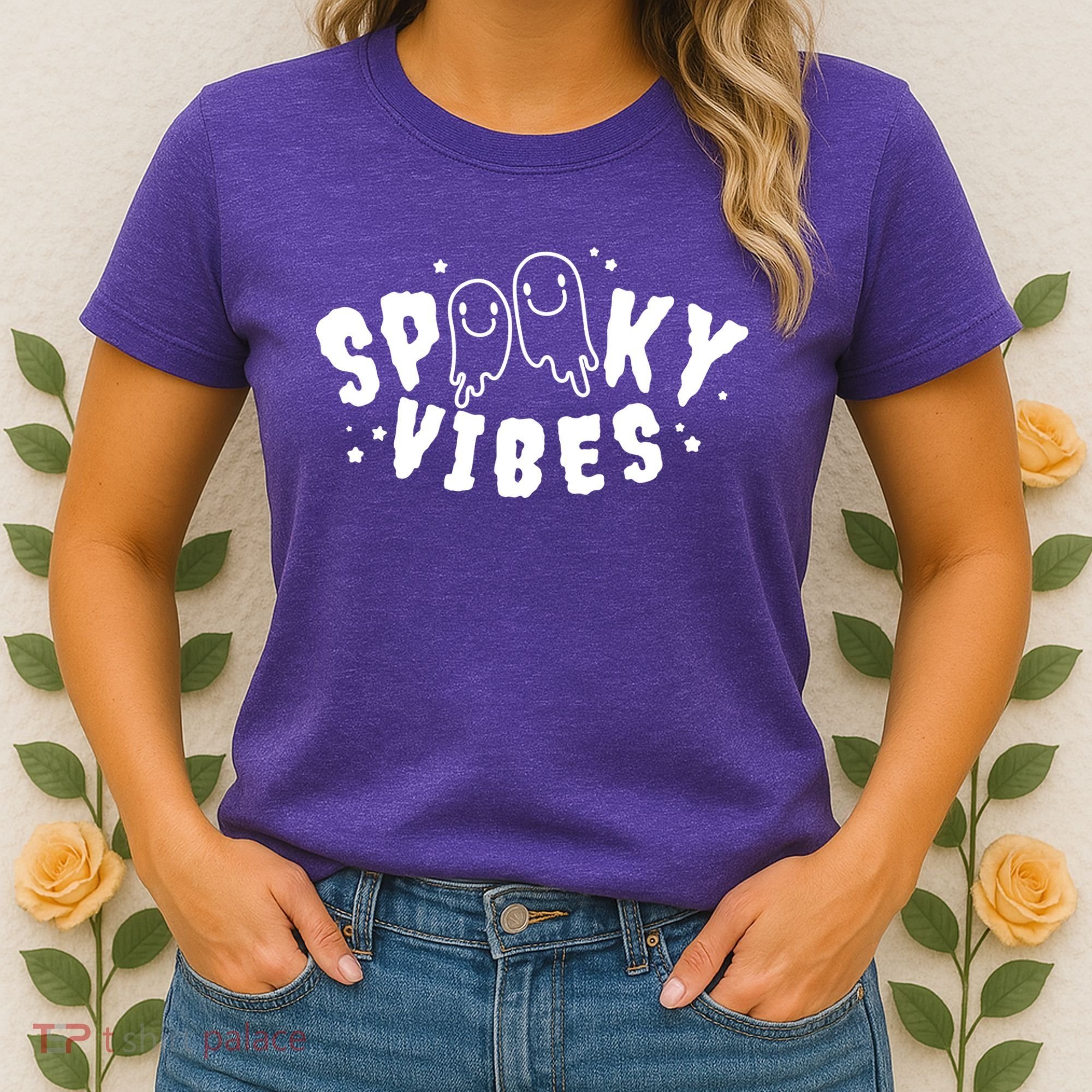 Spooky Vibes Halloween Ghost Cute Women's T-Shirt
