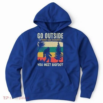 Sasquatch Vintage Sunset Bigfoot Retro Distressed 60s Gift Hoodie