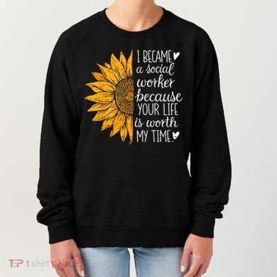 Social Worker Sunflower Caseworker Social Work Month Women's Sweatshirt