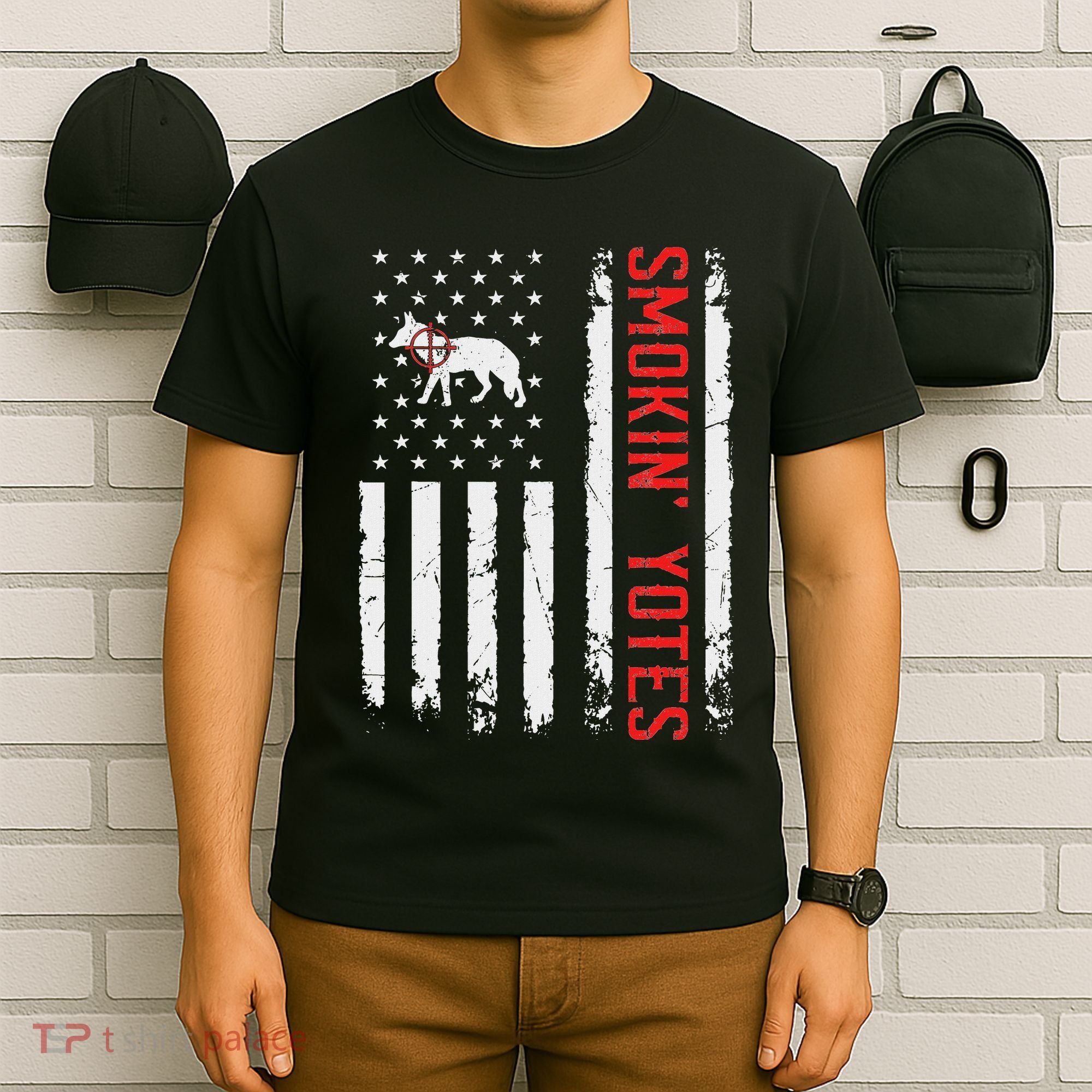 Smokin Yotes Vintage Us Flag Coyote Hunter Hunting Yotes T-Shirt