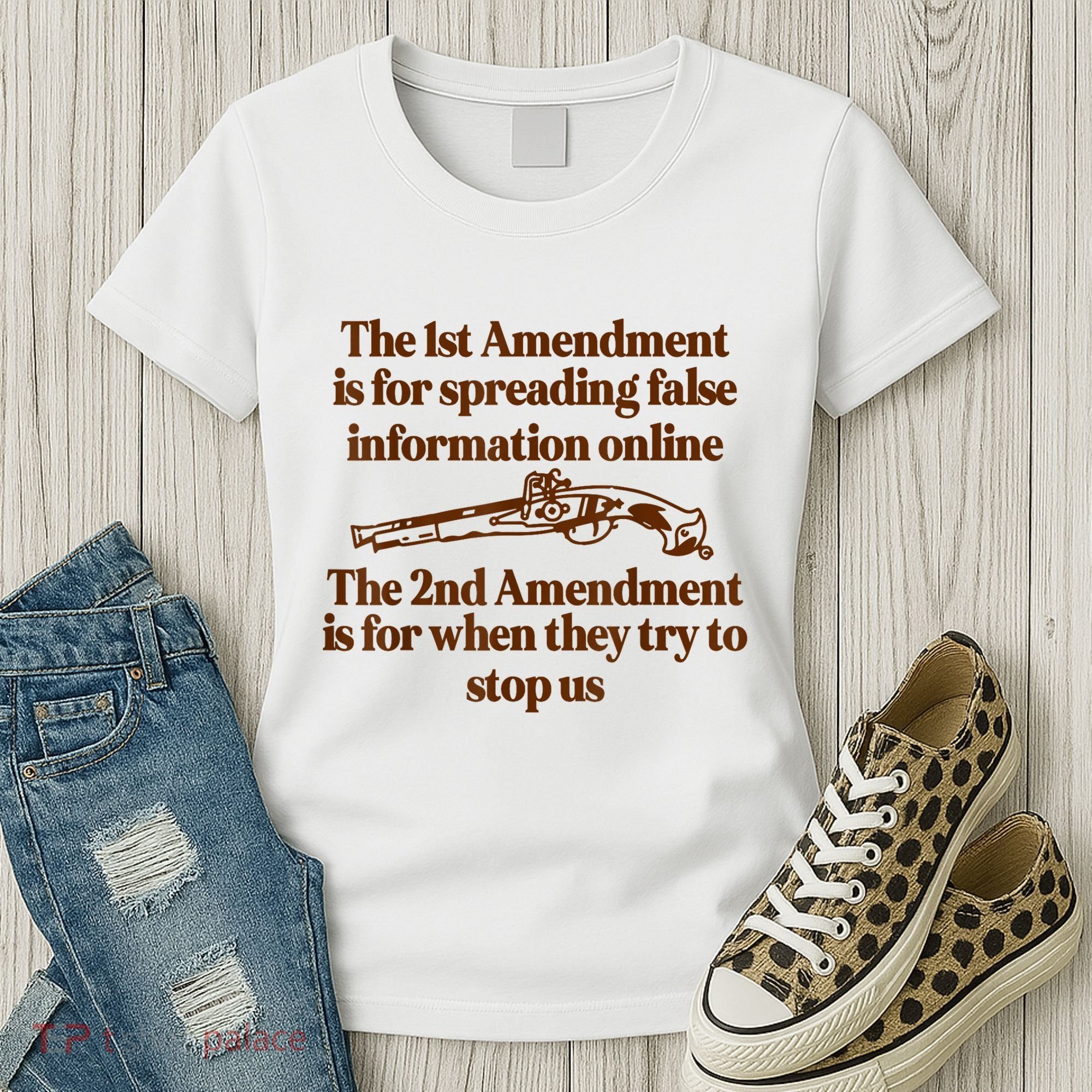The 1st Amendment Is For Spreading False Information Online Women's T-Shirt