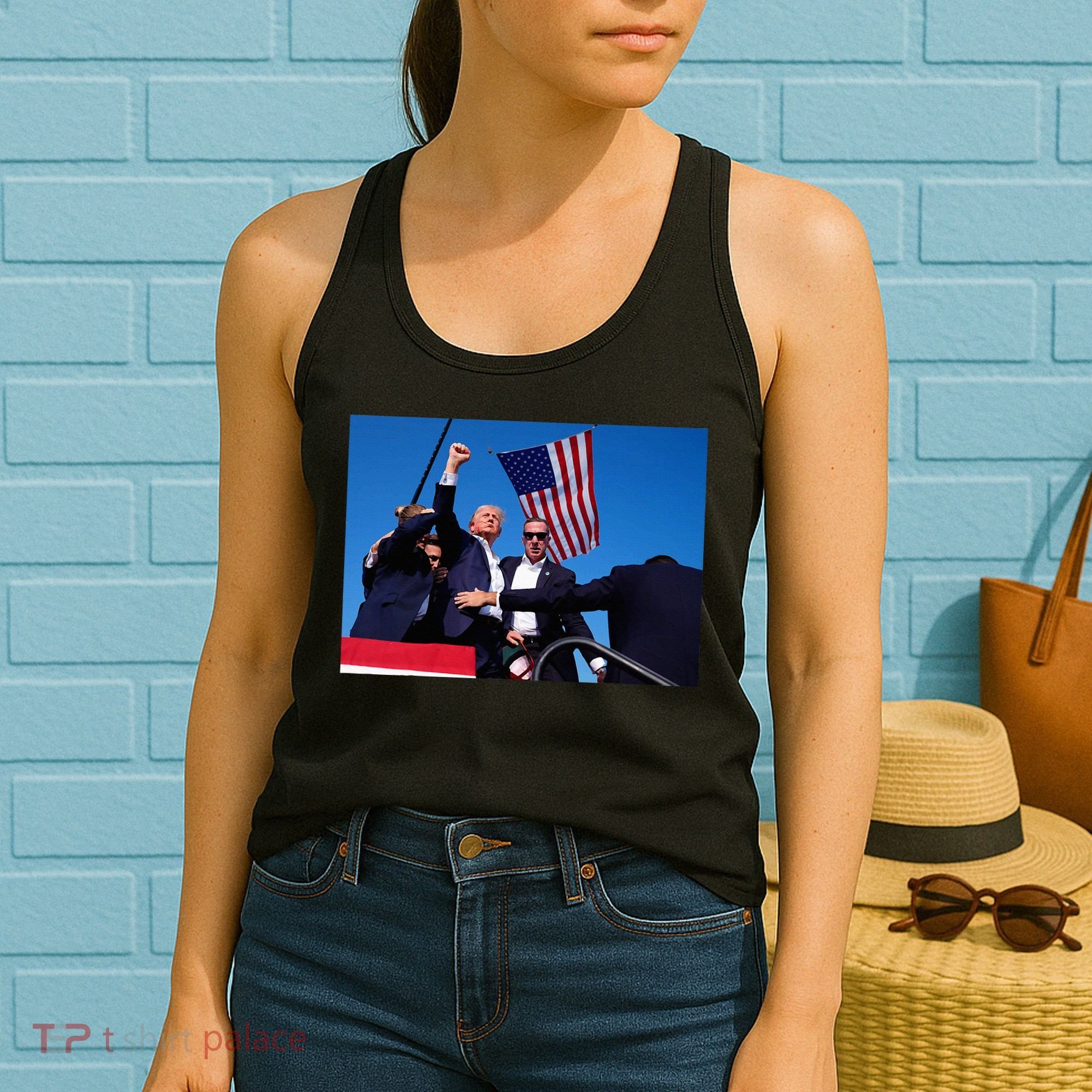 Trump 2024 Donald Trump Fist Pump Women's Tank Top