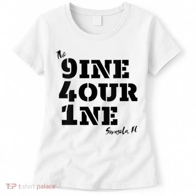 The 941 Sarasota Florida Area Code Home Pride Lifestyle Gift Vneck Women's T-Shirt