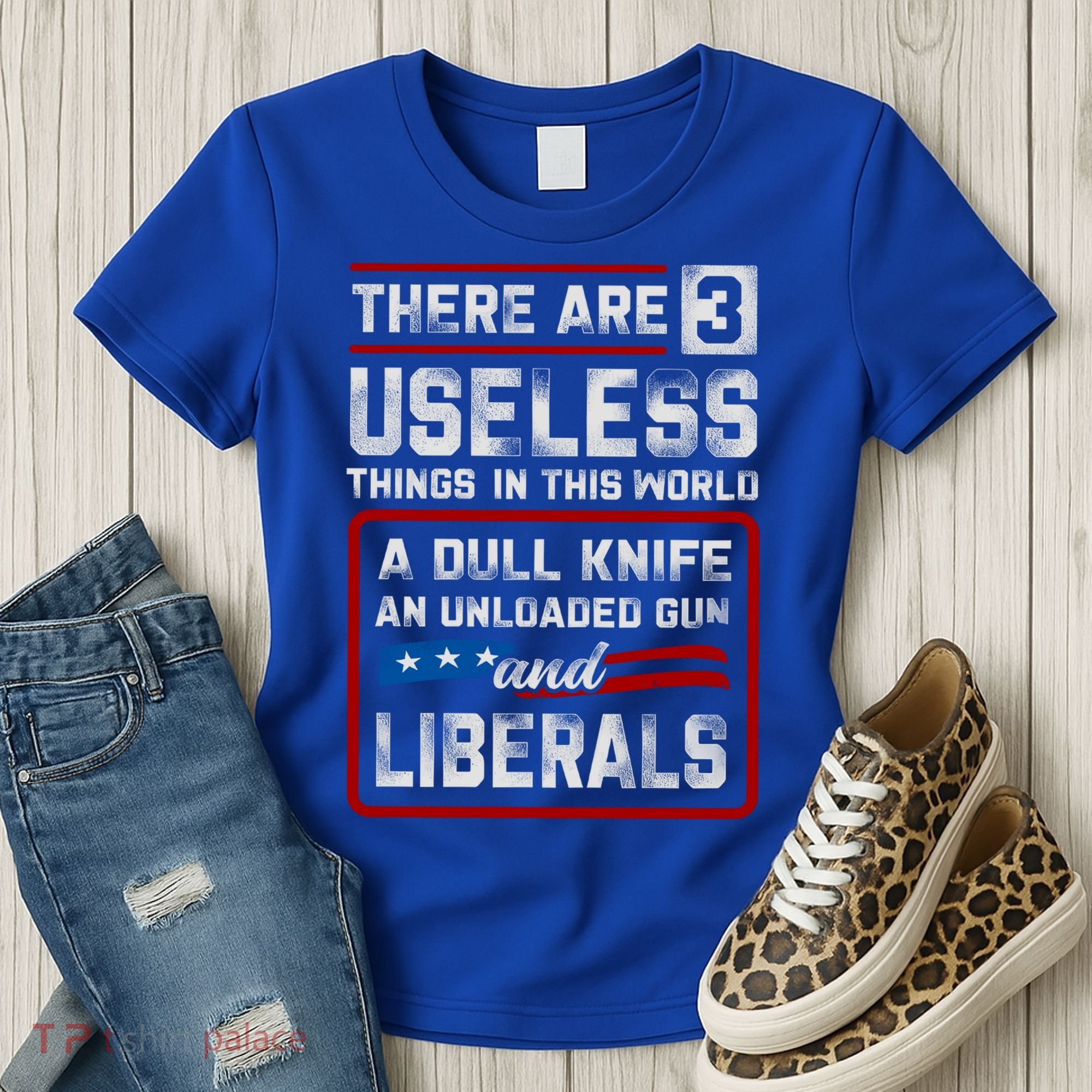 There Are 3 Useless Things In This World A Dull Knife An Meaningful Gift Women's T-Shirt