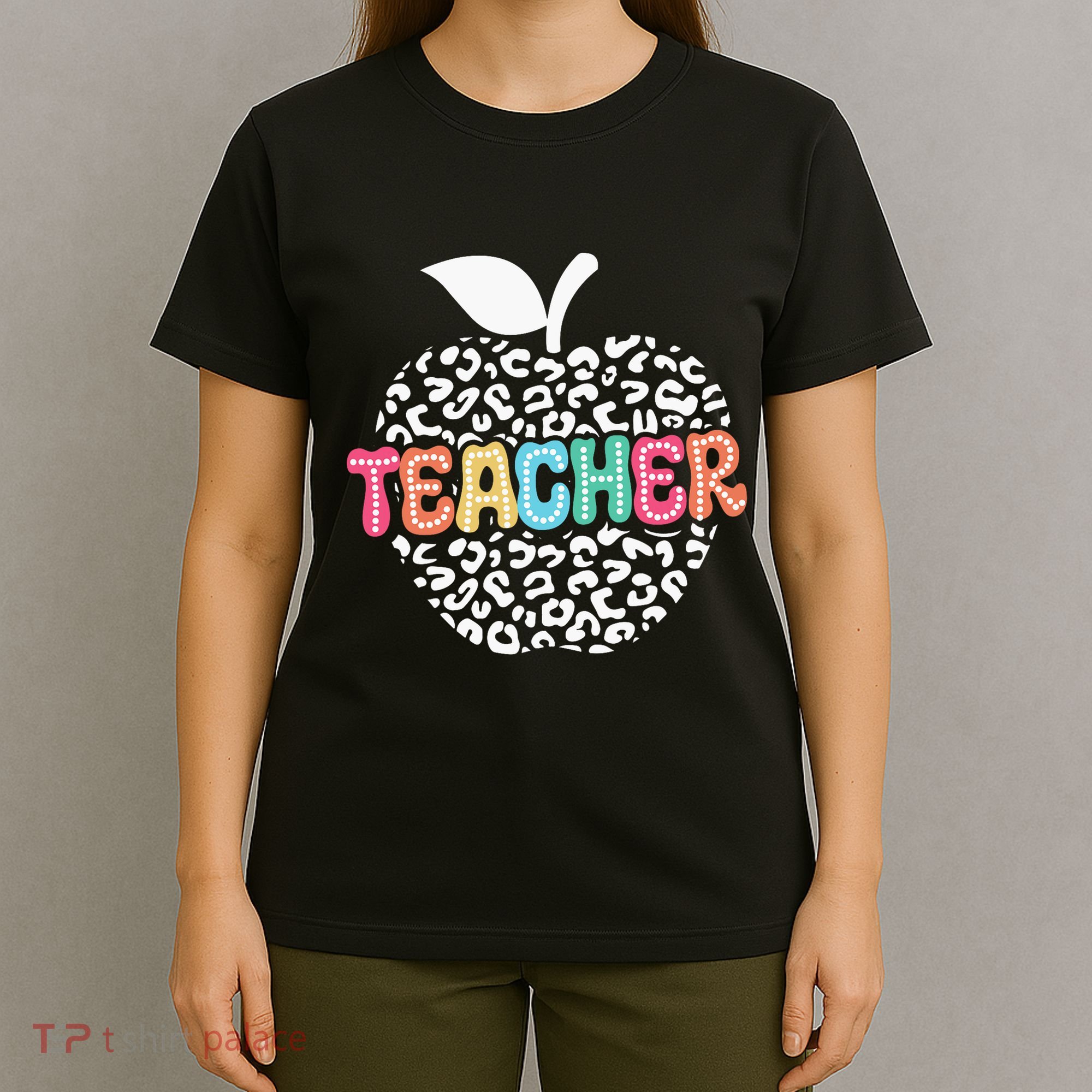 Teacher Apple Back To School Kindergarten Preschool Teacher T-Shirt