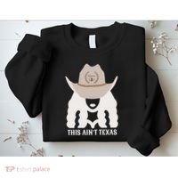 This Ain’T Texas Cowgirl Queen Bee Silhouette Texas Holdem Sweatshirt thumb 2