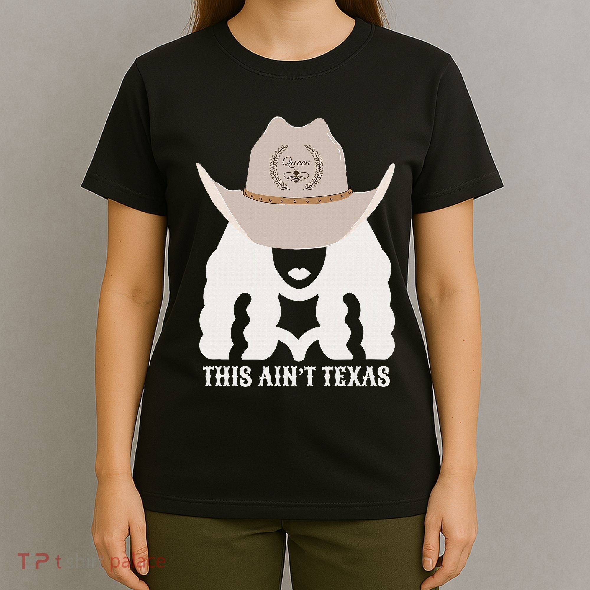 This Ain’T Texas Cowgirl Queen Bee Silhouette Texas Holdem T-Shirt
