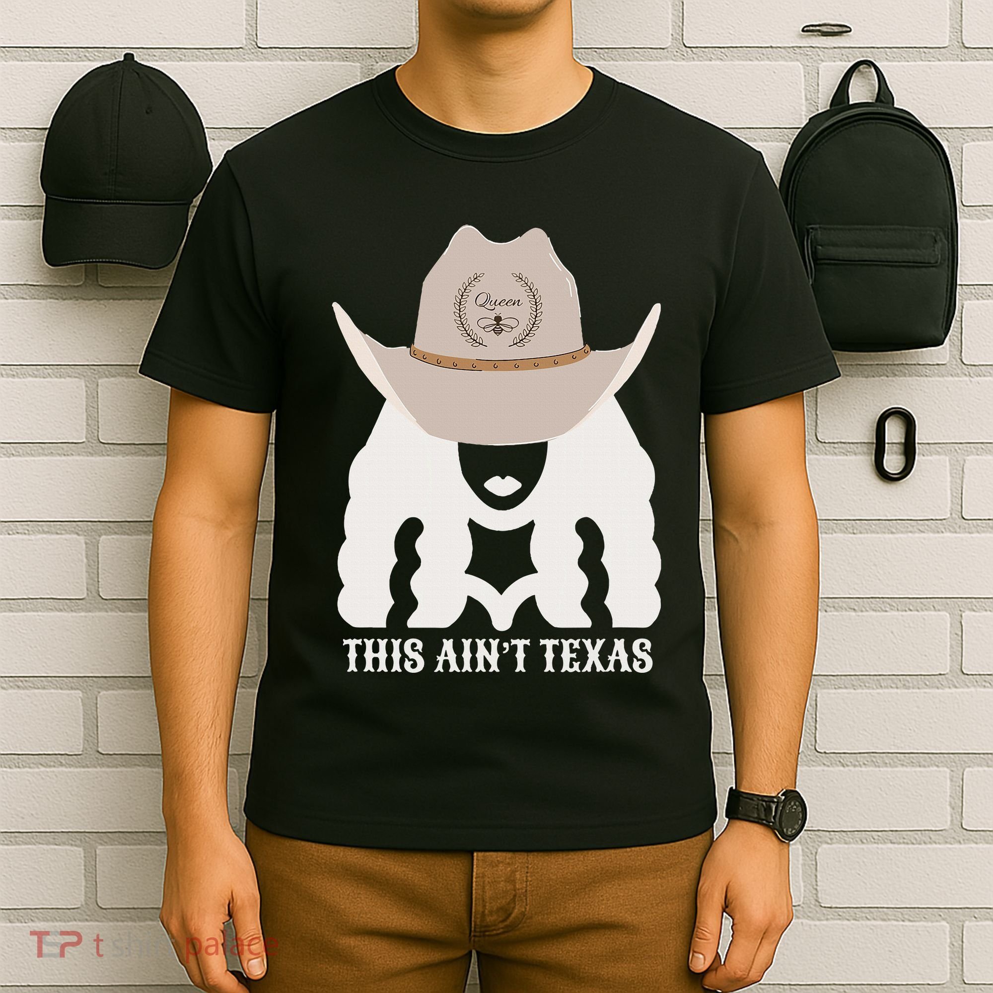 This Ain’T Texas Cowgirl Queen Bee Silhouette Texas Holdem T-Shirt