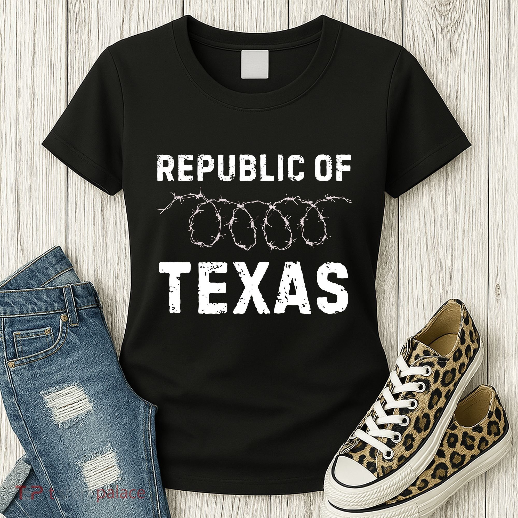 Texas Border Crisis Come And Take It Republic Of Texas Women's T-Shirt