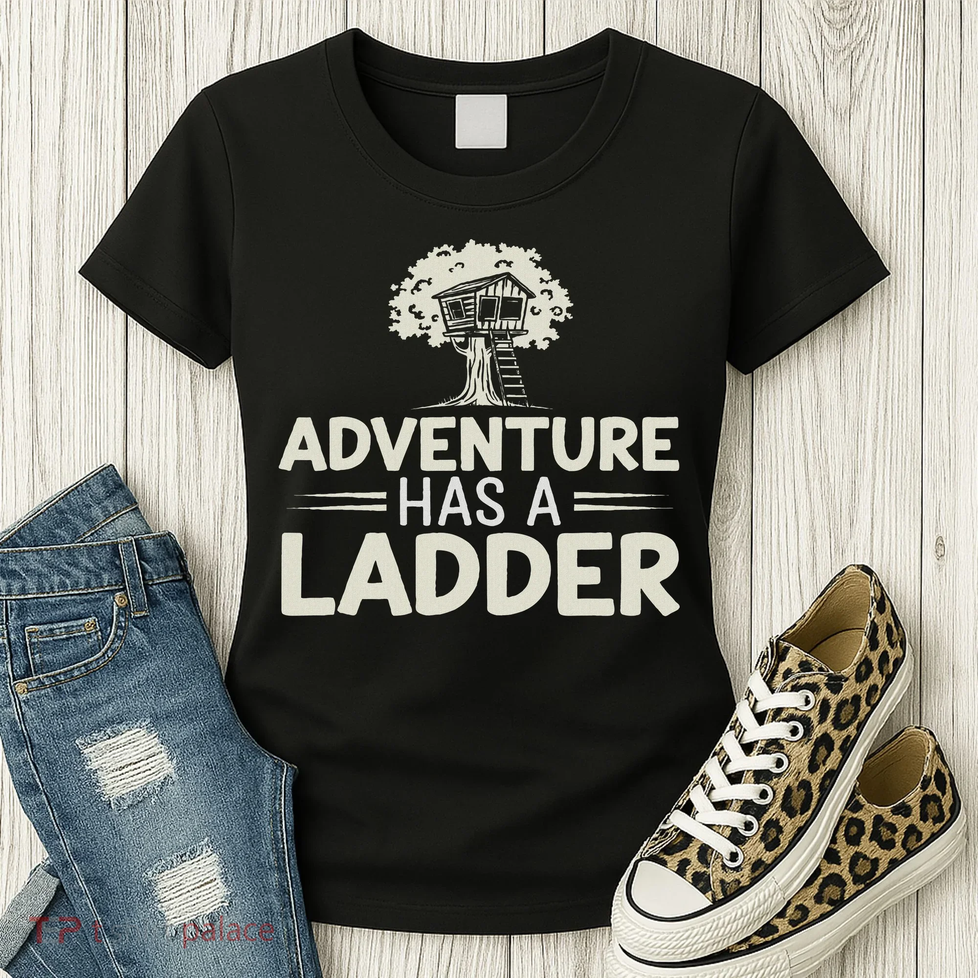 Treehouse Builders Diy Treehouse Construction Creative Women's T-Shirt