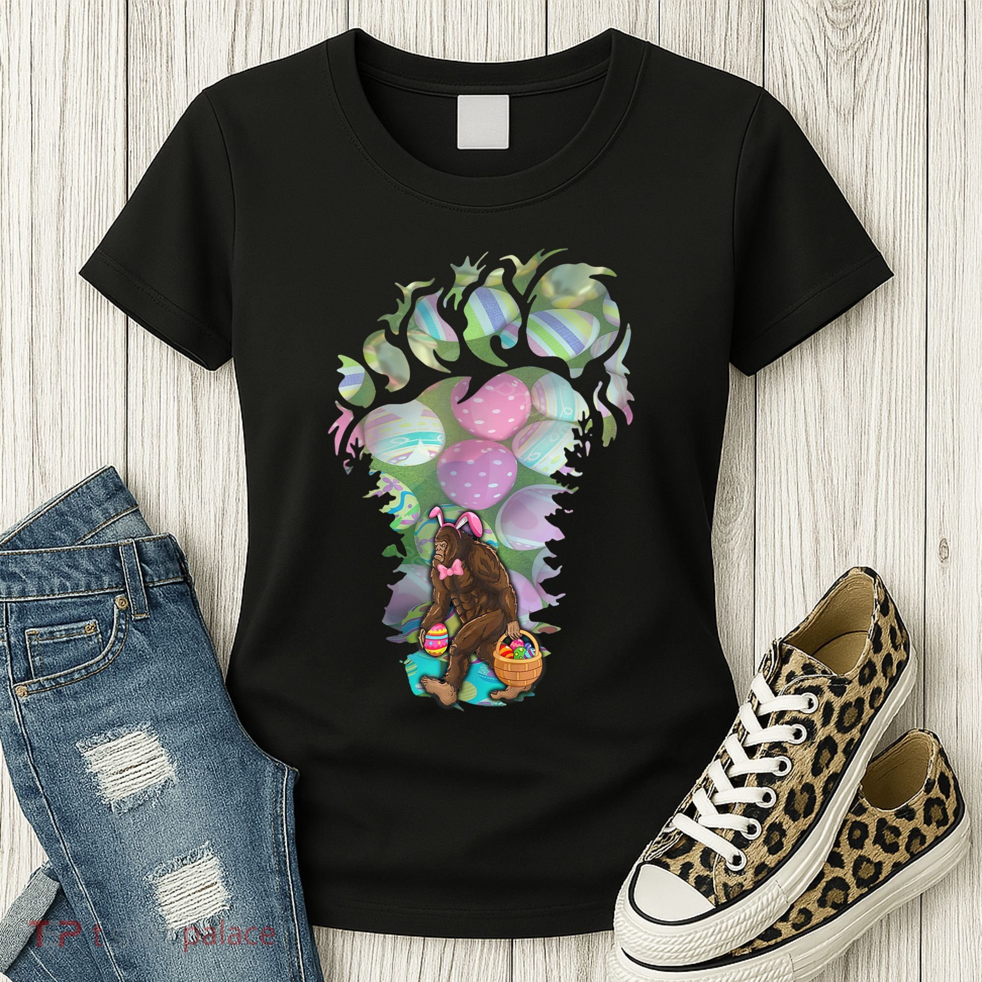 T Bigfoot Easter Costume Women's T-Shirt