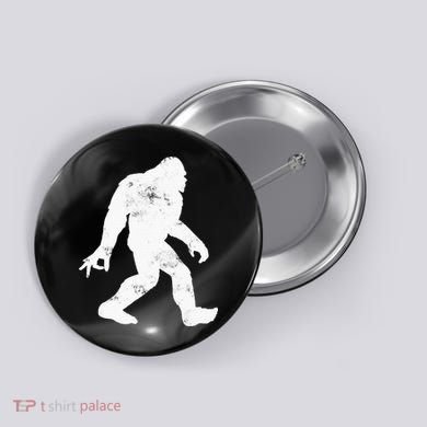 TSD845917 Big Foot Holiday Button