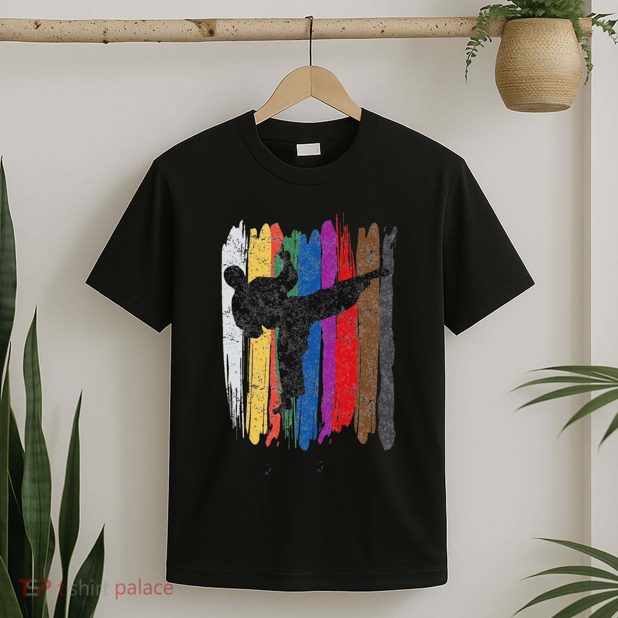 Taekwondo Belt Silhouette Distressed Martial Arts Gift T-Shirt