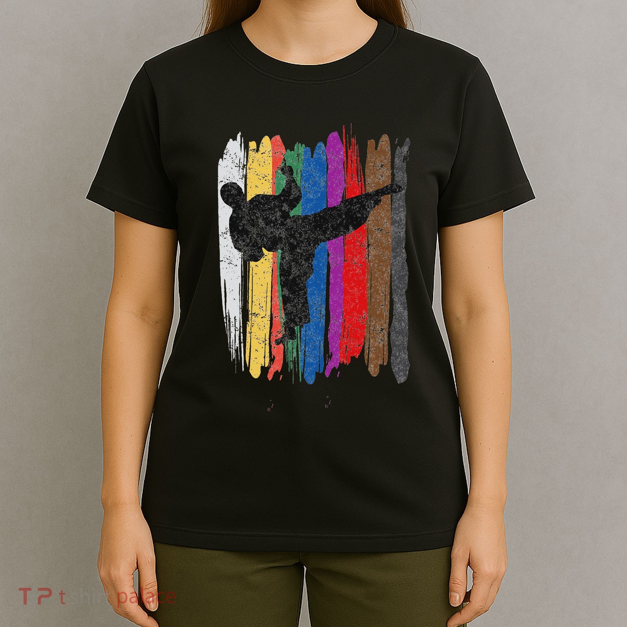Taekwondo Belt Silhouette Distressed Martial Arts Gift T-Shirt