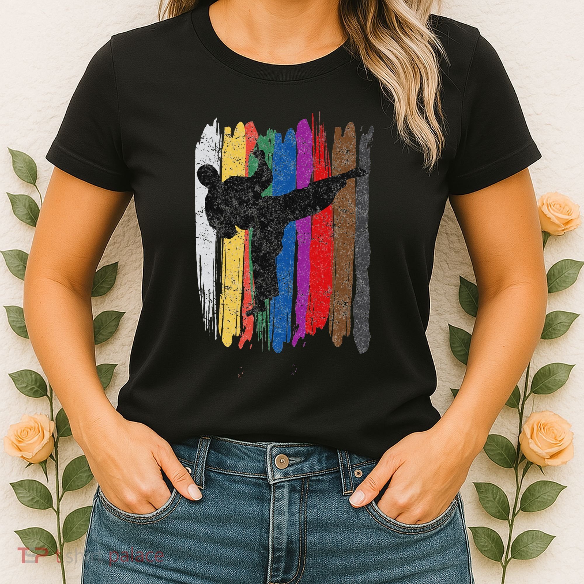 Taekwondo Belt Silhouette Distressed Martial Arts Gift Women's T-Shirt