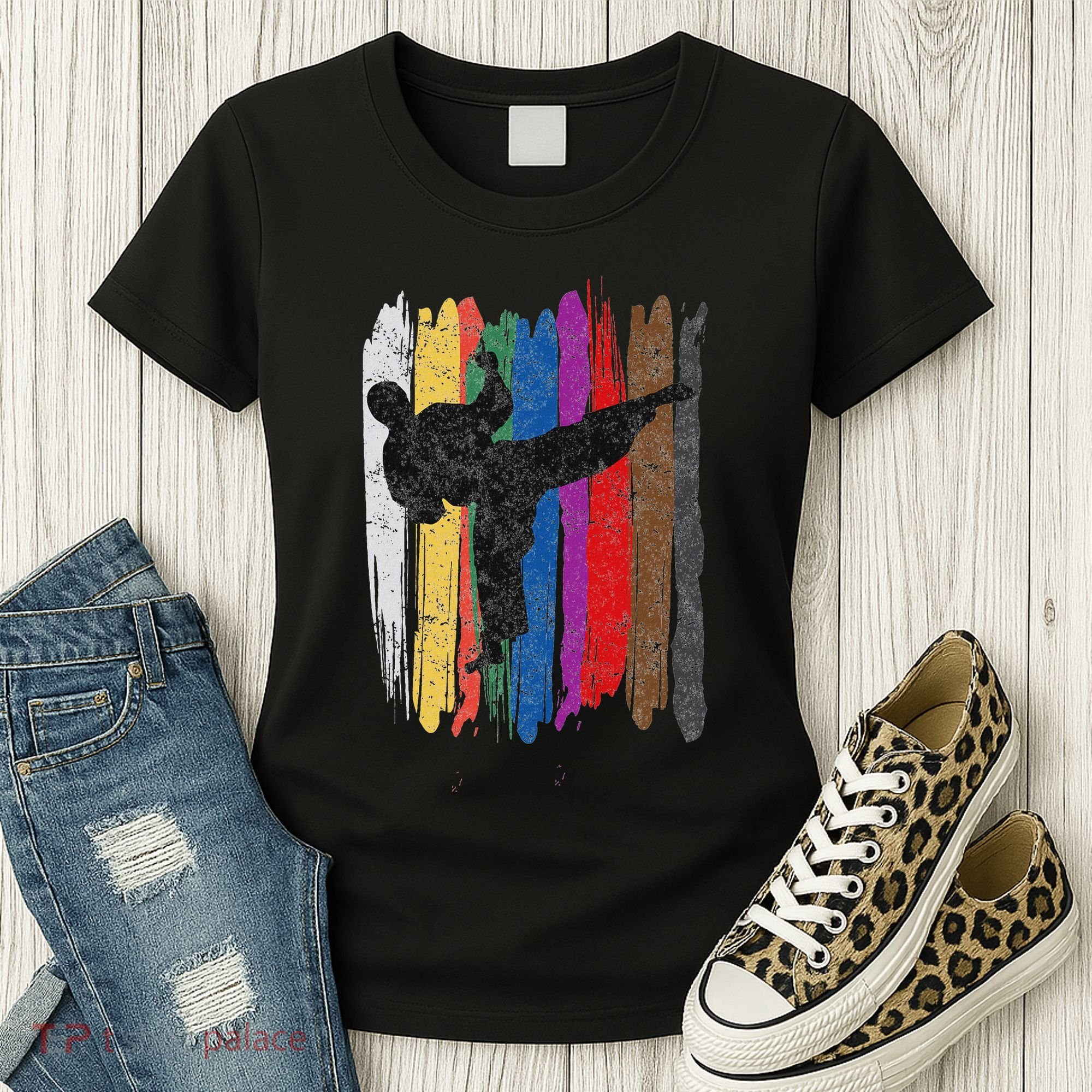 Taekwondo Belt Silhouette Distressed Martial Arts Gift Women's T-Shirt