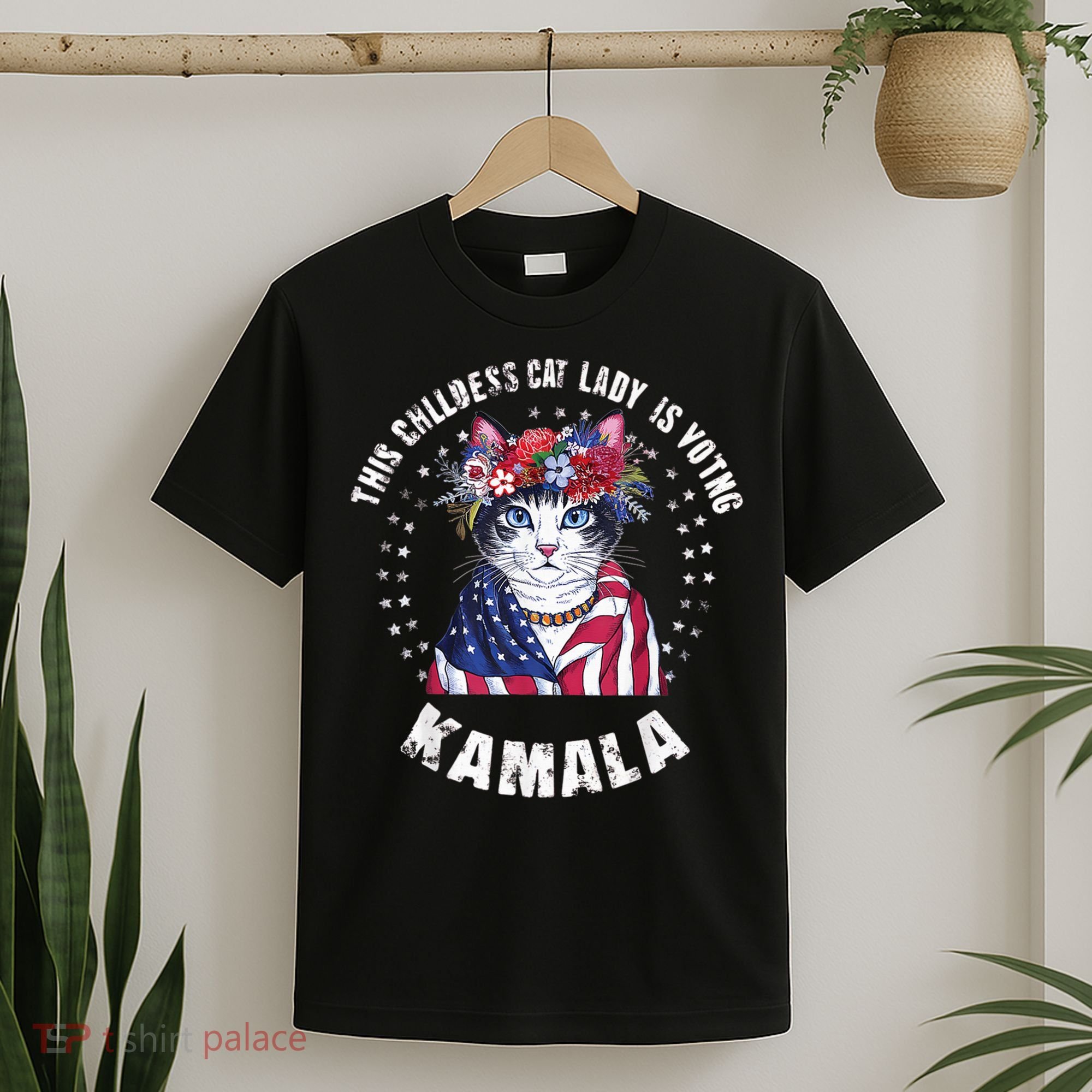 This Childless Cat Lady Ladies Is Voting Kamala 2024 Voting Kamala Election 2024 T-Shirt