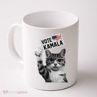 This Childless Cat Lady Is Voting Kamala 2024 Coffee Mug thumb 0