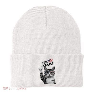 This Childless Cat Lady Is Voting Kamala 2024 Beanie