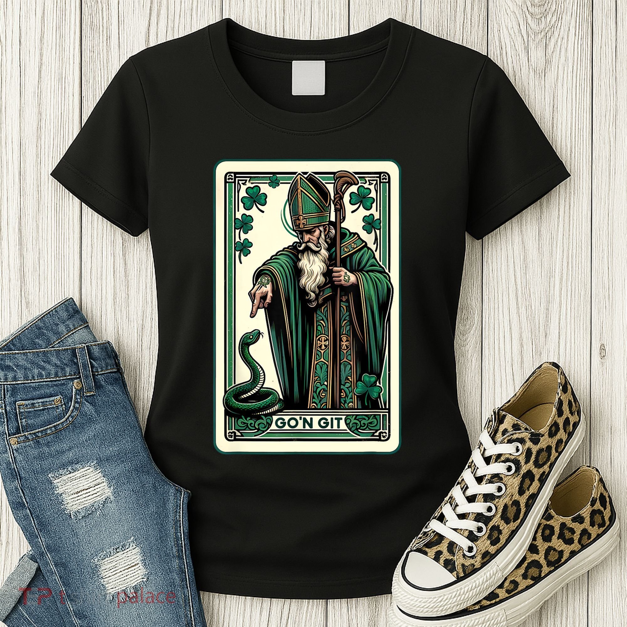 Tarot Card Funny St Patricks Day Gon Git St Patrick Women's T-Shirt