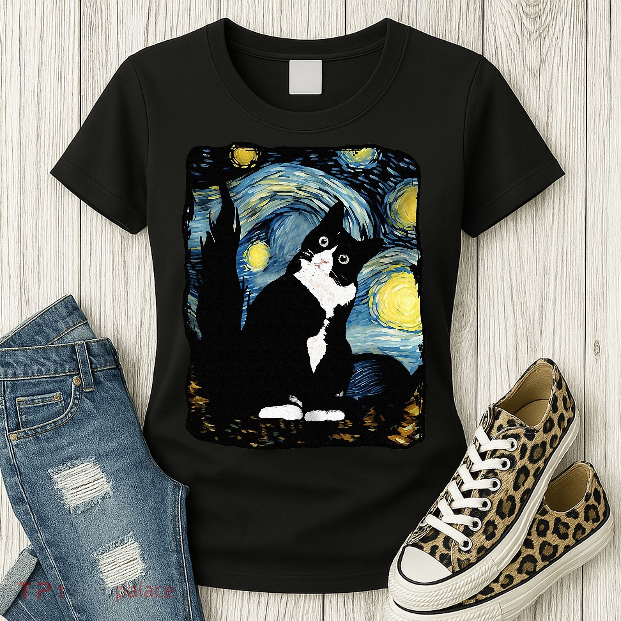 Tuxedo Cat Starry Night Van Gogh Cat Cat Art Cat Mom Dad Women's T-Shirt