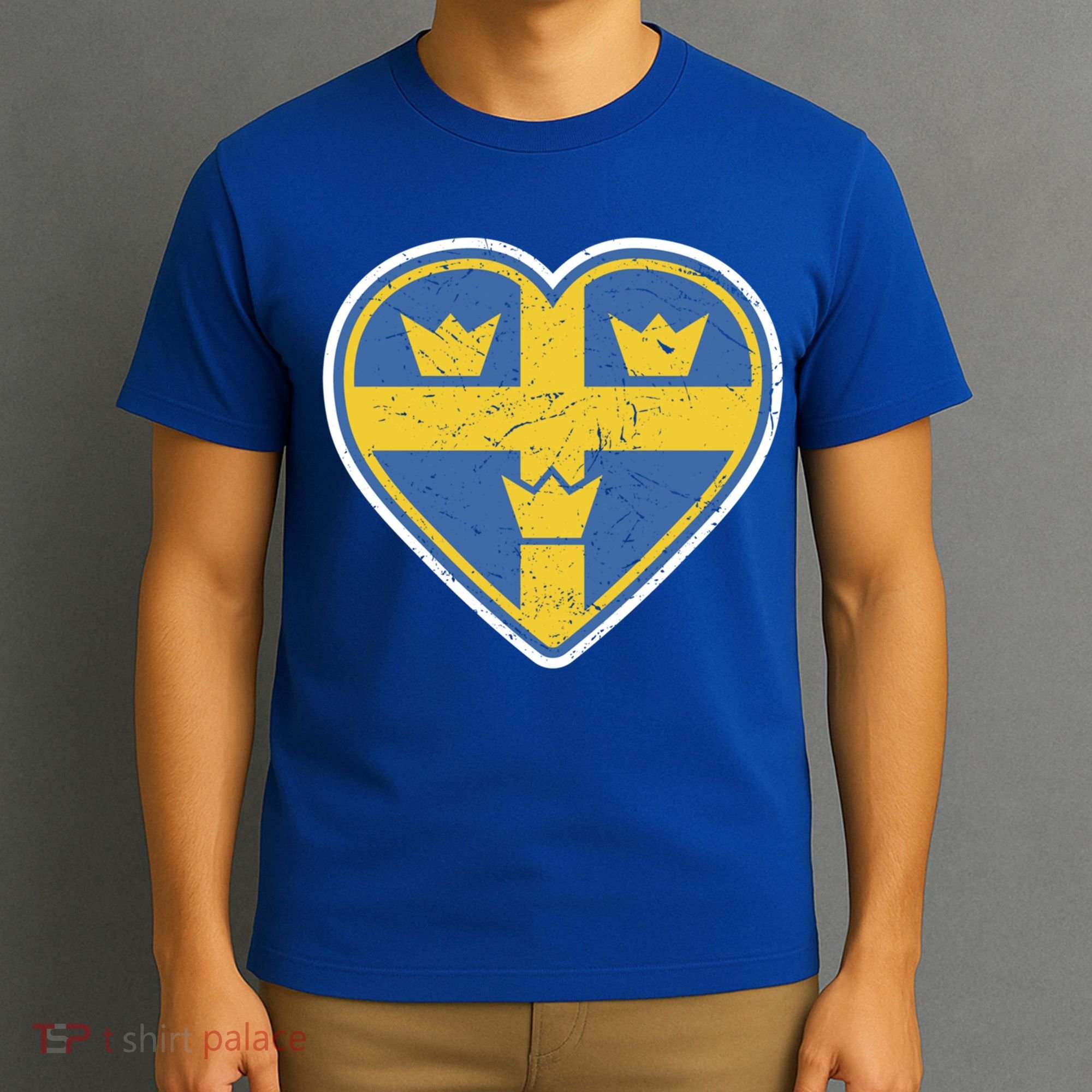 Three Crown Swedish Vintage Sverige Ice Hockey Gift T-Shirt