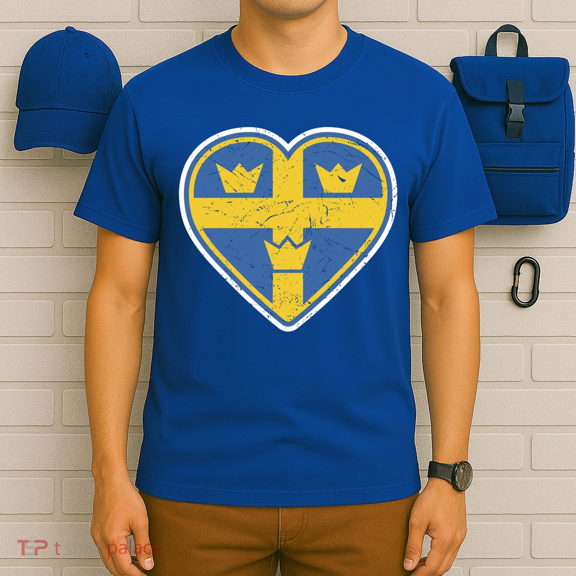 Three Crown Swedish Vintage Sverige Ice Hockey Gift T-Shirt