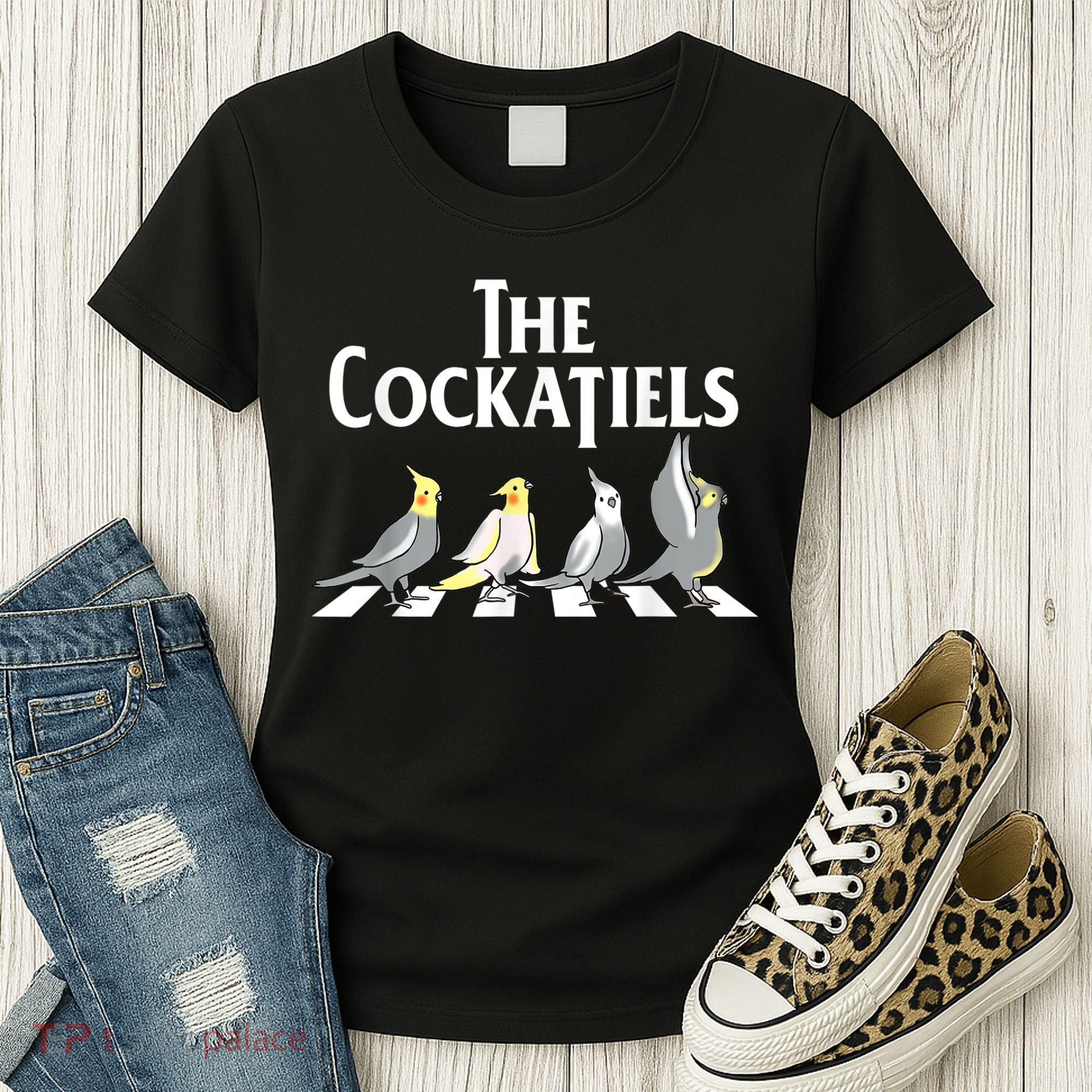 The Cockatiels Weiro Bird Quarrion Parrot Lover Women's T-Shirt