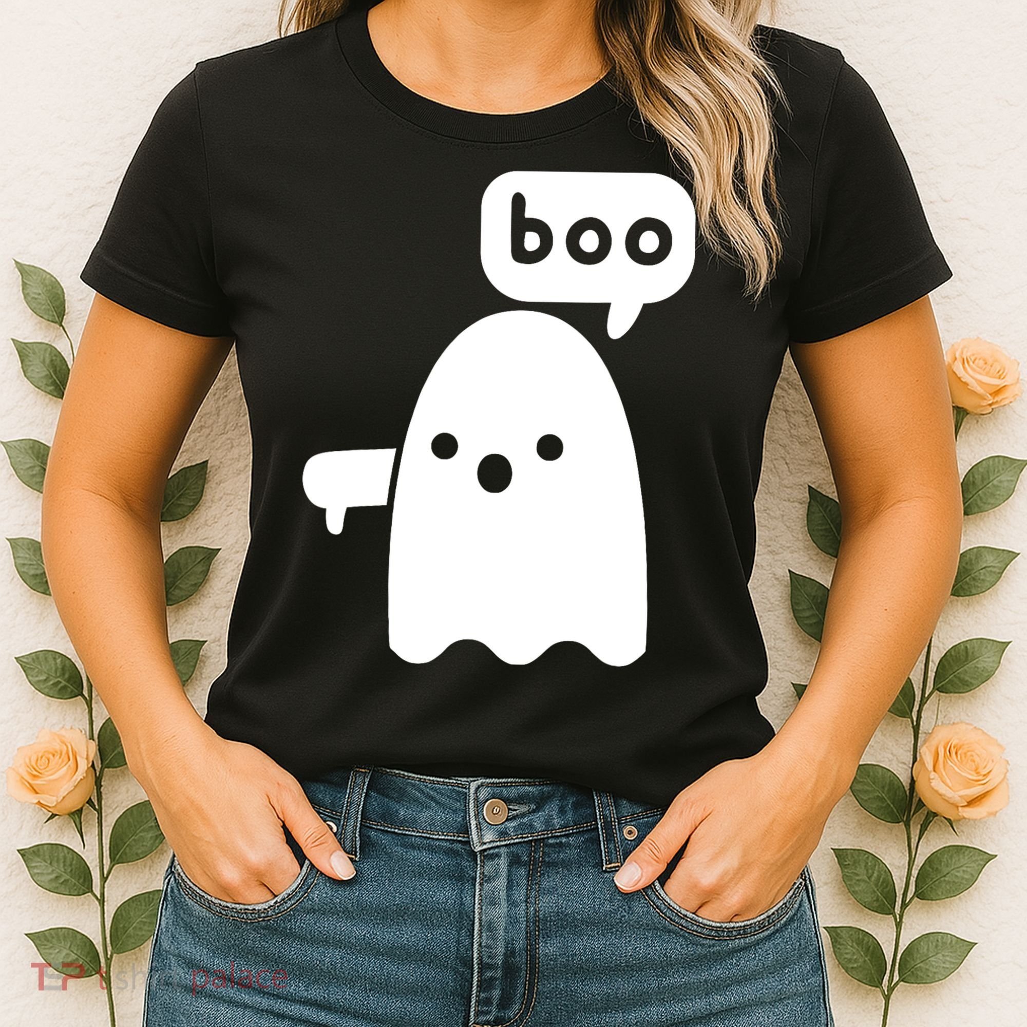 Thumbs Down Ghost Screaming Boo Disapproval Ghost Halloween Women's T-Shirt