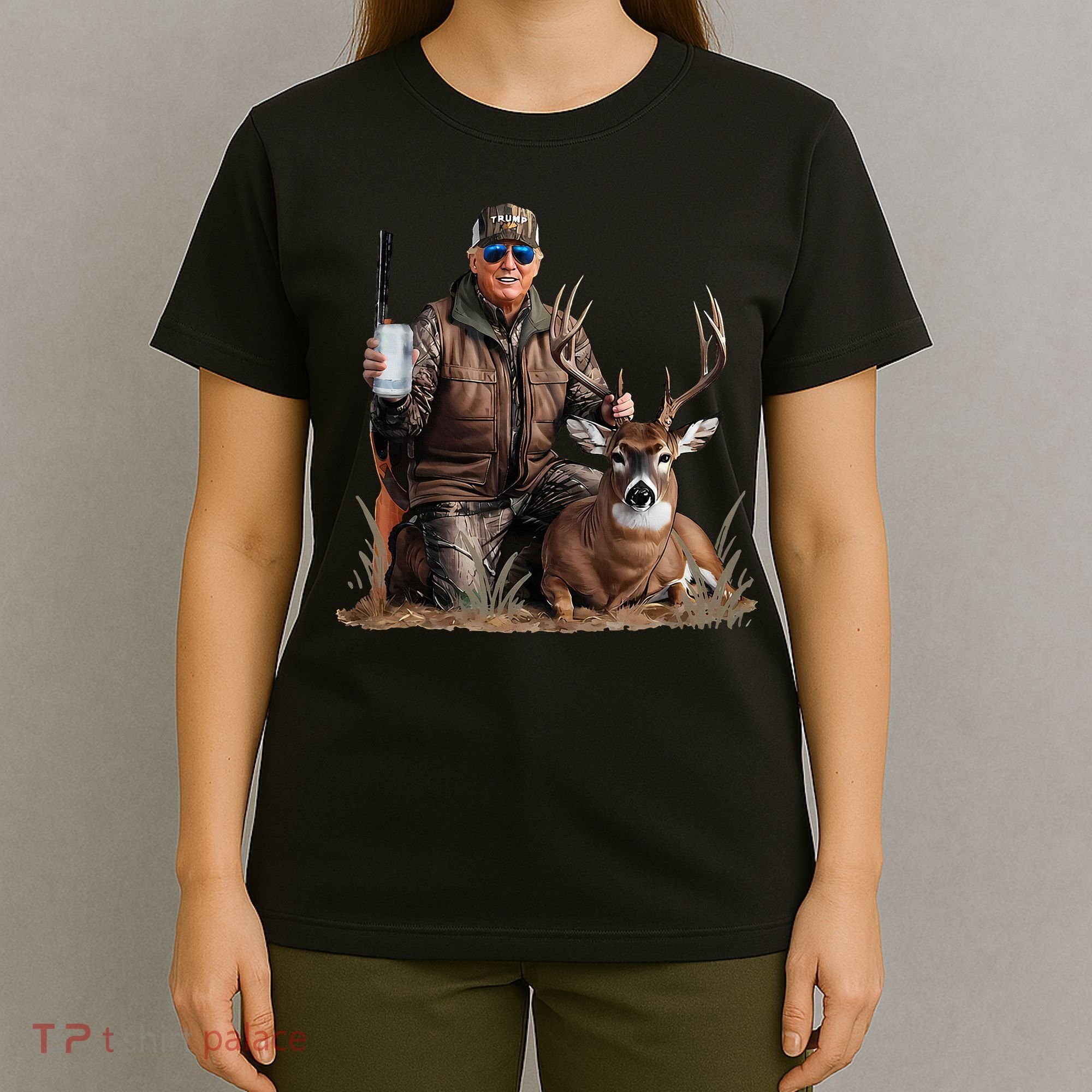 Trump Deer Hunting Donald Trump Old School Camouflage T-Shirt