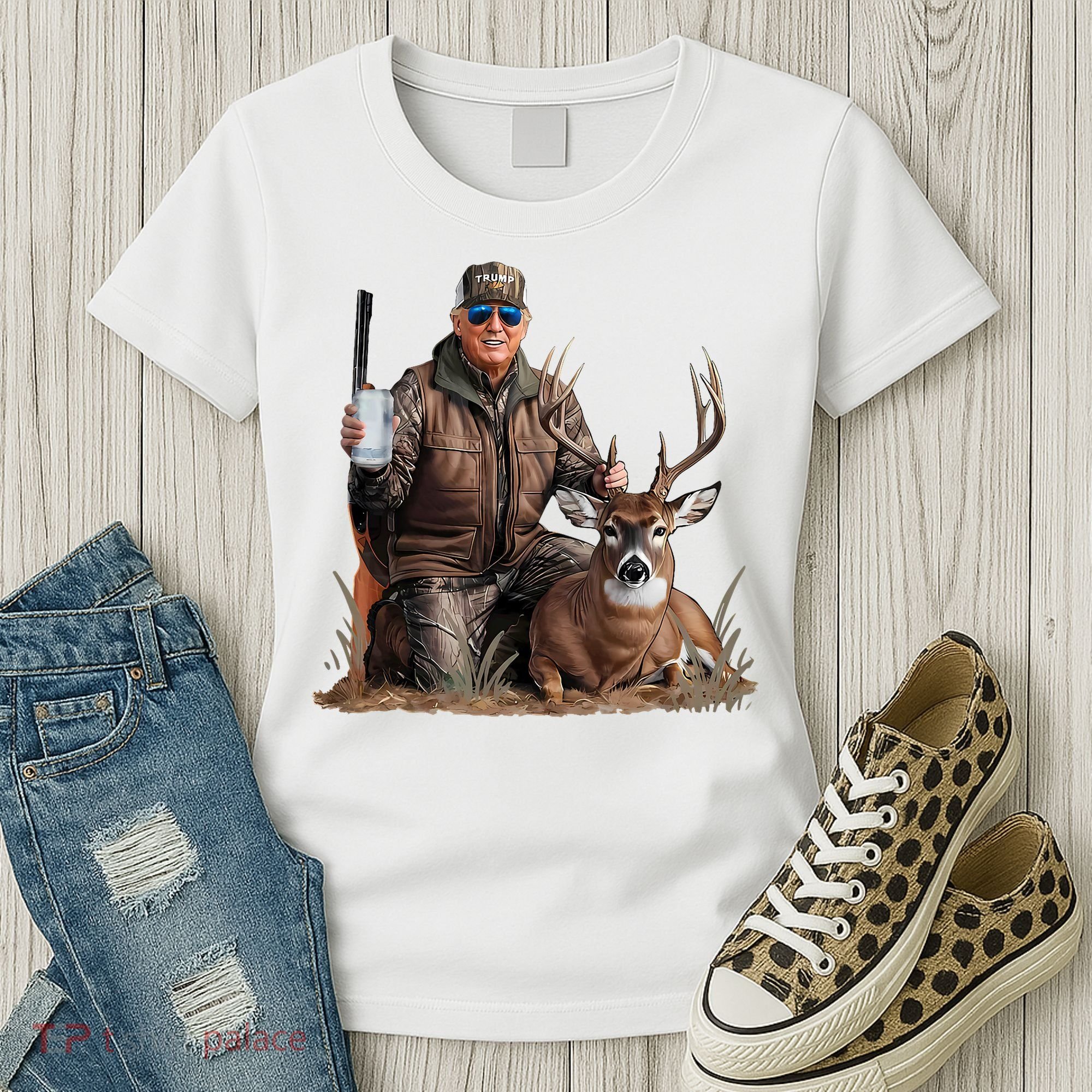 Trump Deer Hunting Donald Trump Old School Camouflage Women's T-Shirt