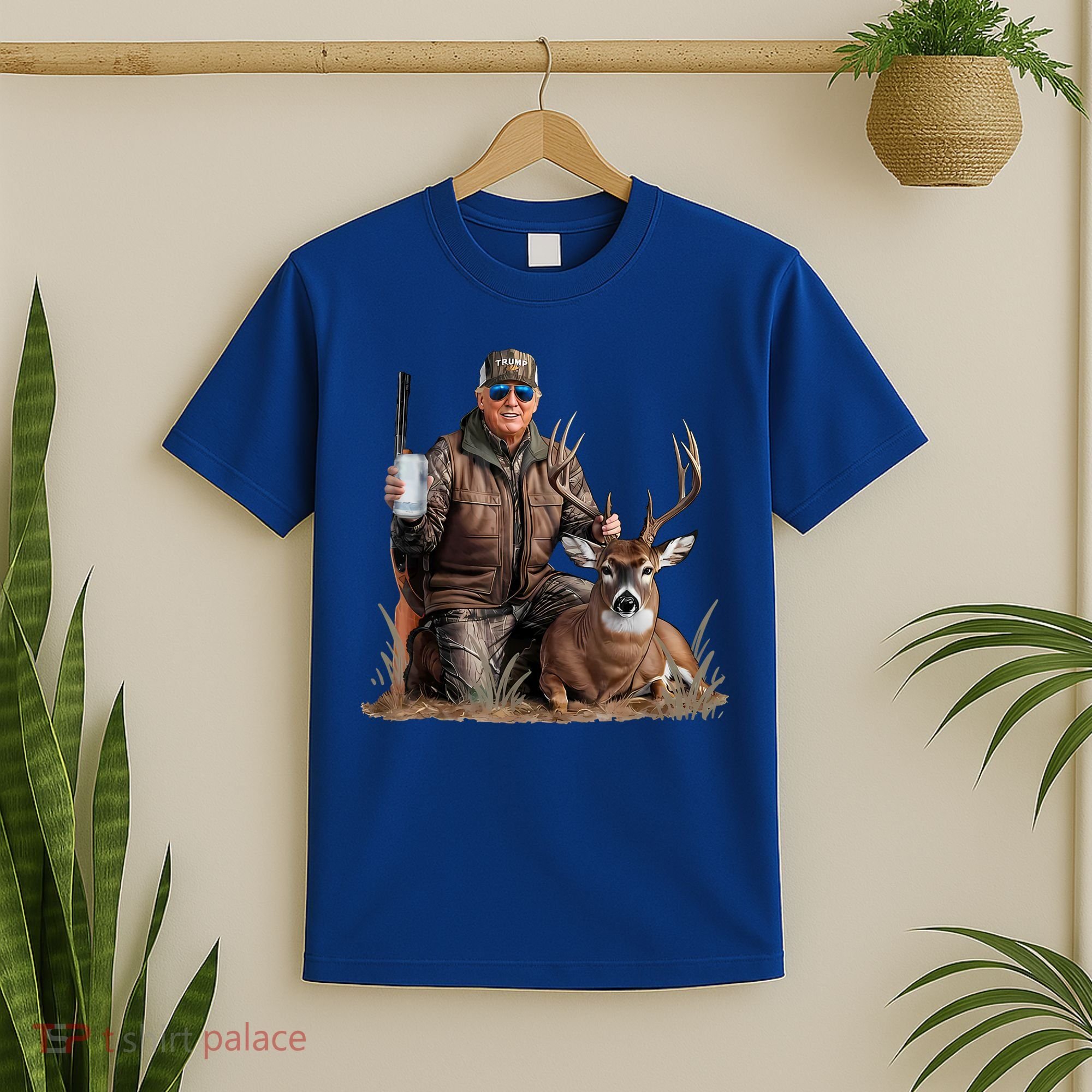 Trump Deer Hunting Donald Trump Old School Camouflage T-Shirt