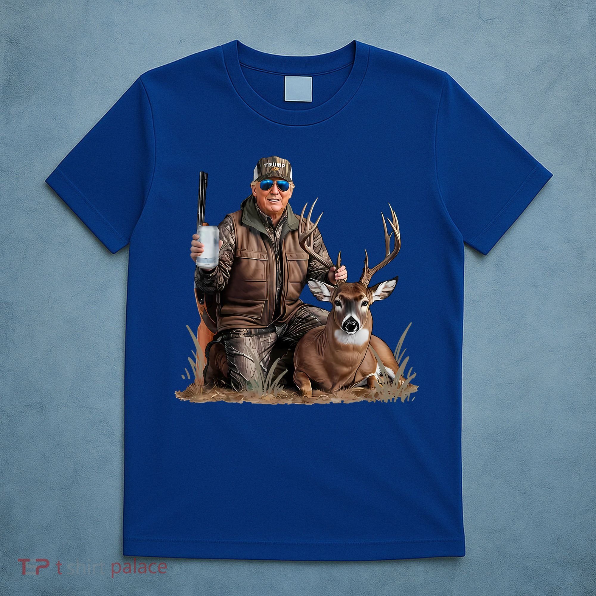 Trump Deer Hunting Donald Trump Old School Camouflage T-Shirt