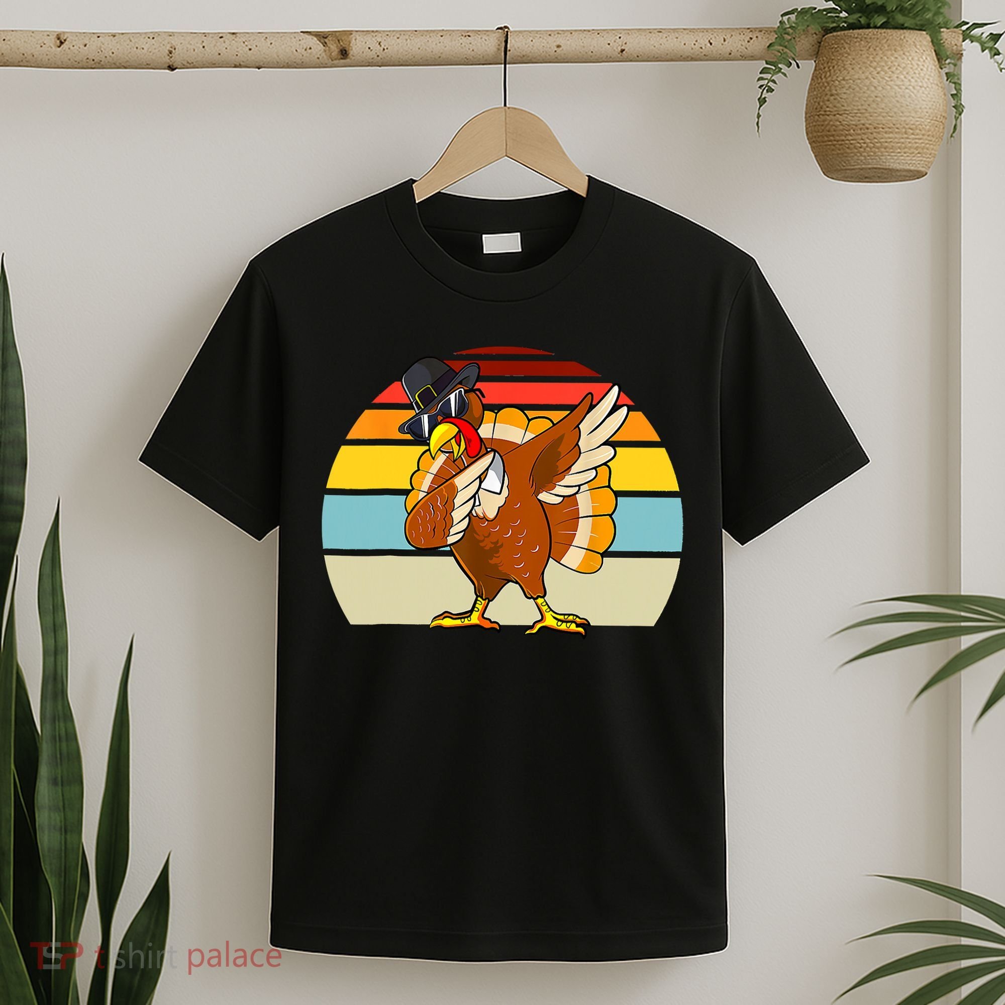 Turkey Day Thanksgiving Dabbing Pilgrim Vintage Retro T-Shirt