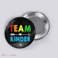 Team Kinder Button thumb 0