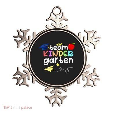 Team Kindergarten Cute Back To Scool Ornament