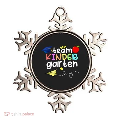 Team Kindergarten Cute Back To Scool Ornament