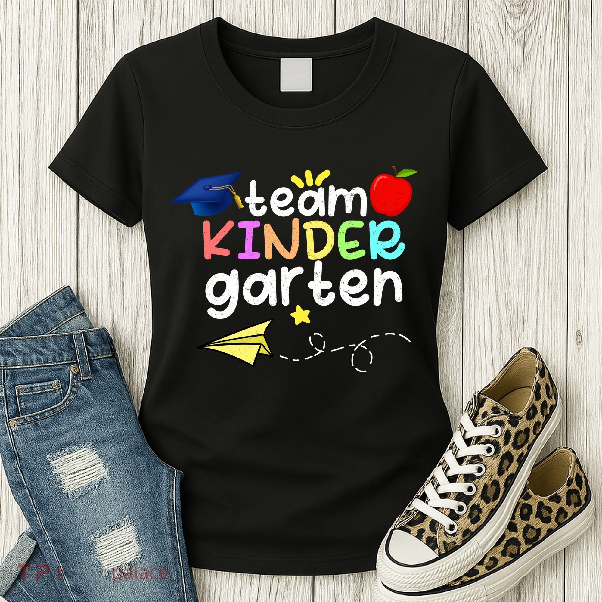 Team Kindergarten Cute Back To Scool Women's T-Shirt